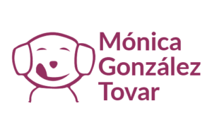 Mónica González Tovar organiza